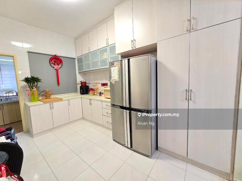Rumah Teres 2-Tingkat untuk Dijual di Taman Suria, Bandar Sungai Long oleh Aivan Ng - iProperty.com.my