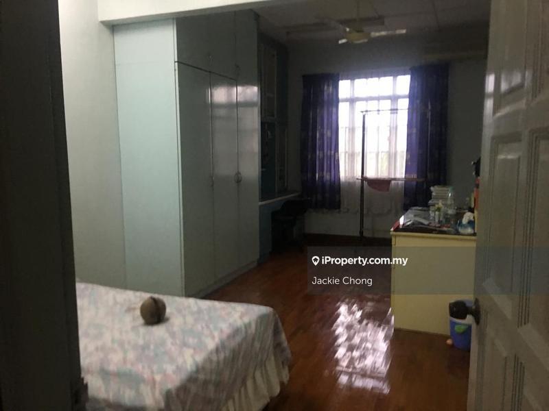Semi-Detached House for Sale in Taman Overseas Union (Taman Oug), Jalan Klang Lama (Old Klang Road) by Jackie Chong - iProperty.com.my