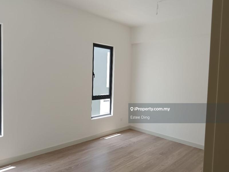 Rumah Berkembar untuk Dijual di Abadi Heights, Puchong oleh Estee Ding - iProperty.com.my
