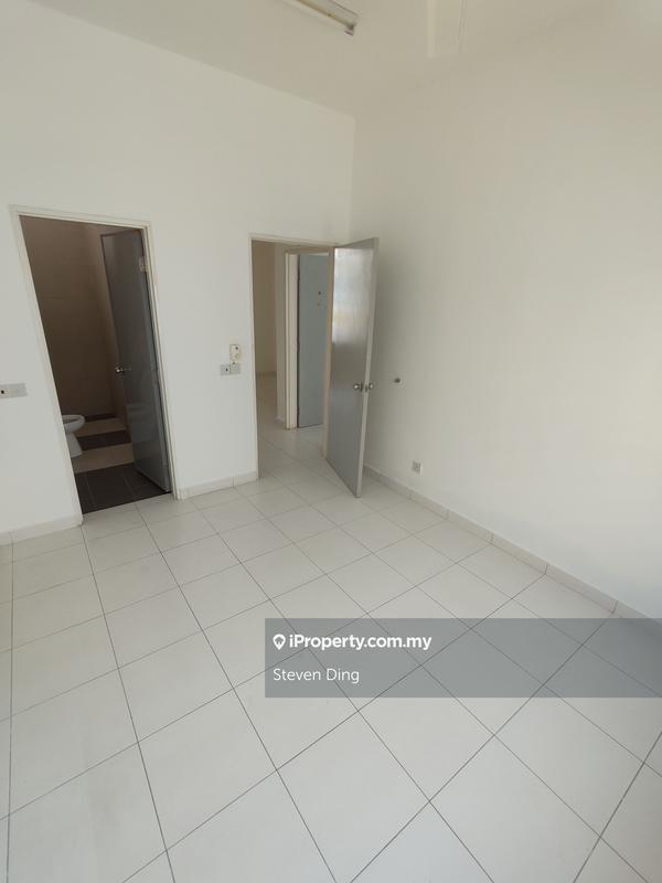 Rumah Teres 2-Tingkat untuk Dijual di Setia Indah, Setia Alam oleh Steven Ding - iProperty.com.my