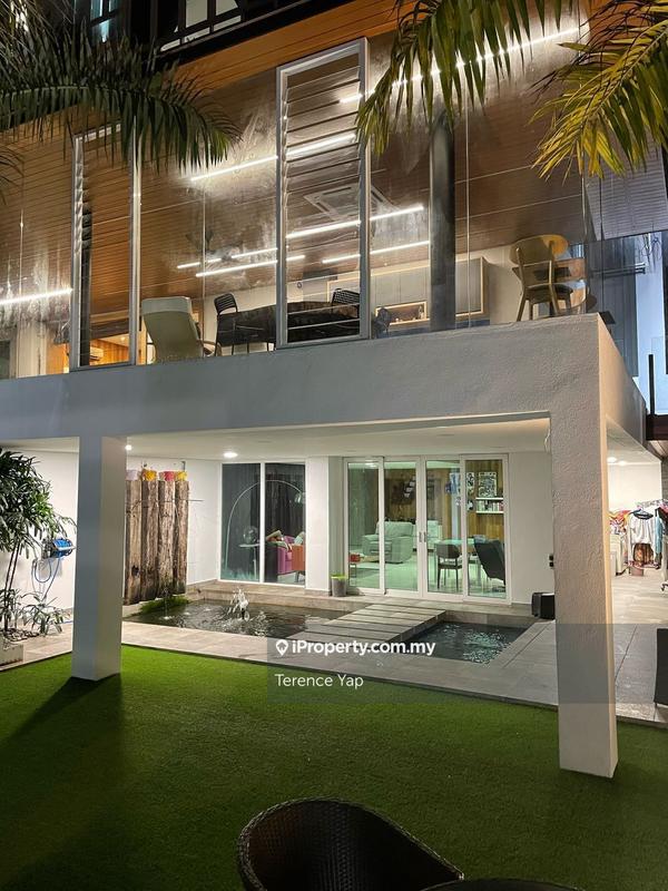 Semi-Detached House for Sale in Mines Resort City, Seri Kembangan by Terence Yap - iProperty.com.my