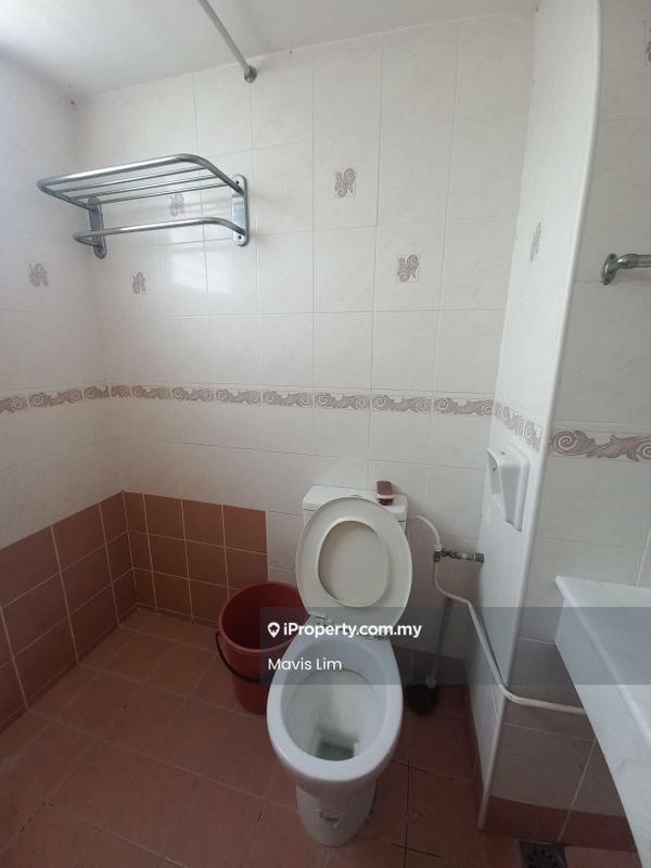 Condominium for Rent in Sri Perdana by Mavis Lim - Bathroom - iProperty.com.my