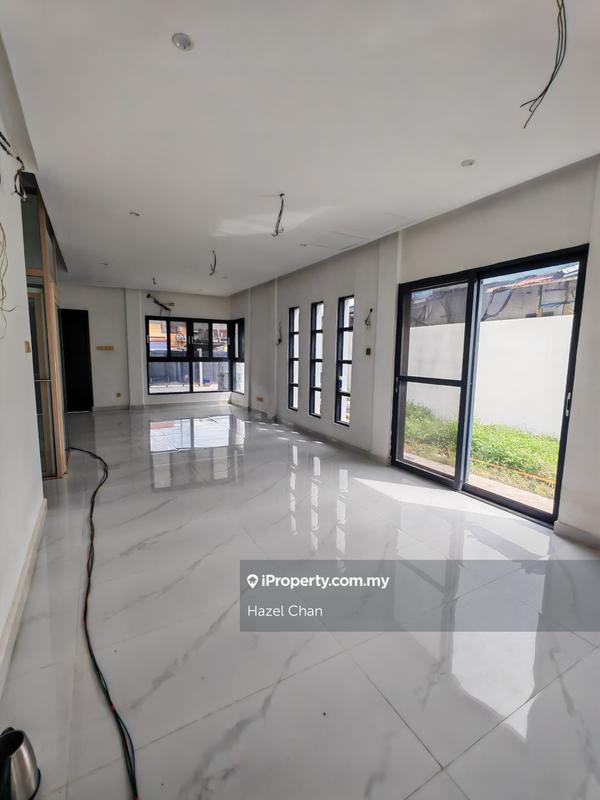Rumah Berkembar untuk Dijual di Likas, Kota Kinabalu oleh Hazel Chan - iProperty.com.my
