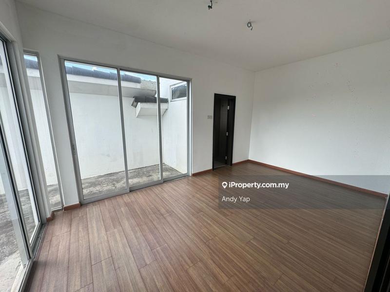 Rumah Teres 3-Tingkat untuk Dijual di Kota Emerald, Rawang oleh Andy Yap - iProperty.com.my