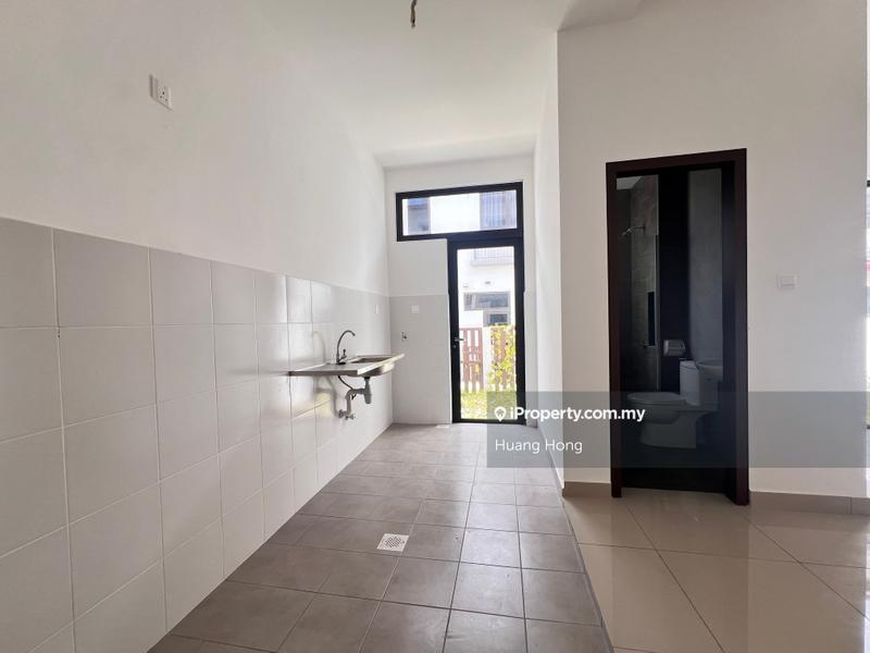 Rumah Berangkai 2 Tingkat untuk Dijual di Setia Safiro, Cyberjaya oleh Huang Hong - iProperty.com.my