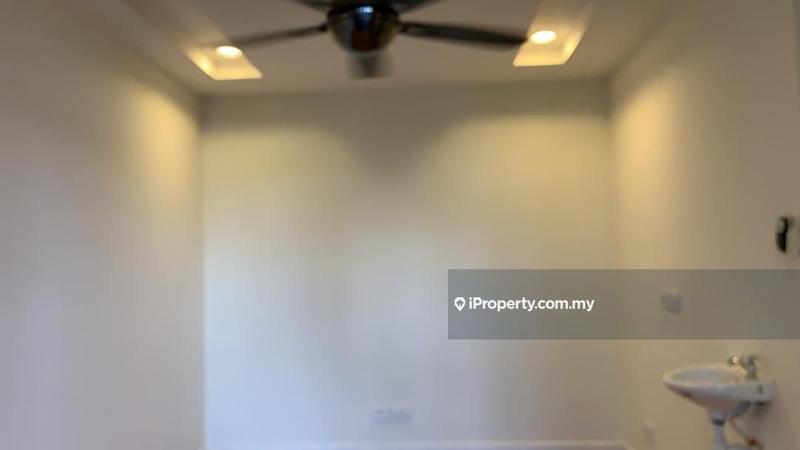 Kediaman Servis untuk Dijual di St Mary Residences oleh Kee Yoke Yew - iProperty.com.my