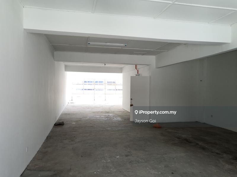 Kedai untuk Disewa di Bandar Country Homes, Rawang oleh Jayson Goi - iProperty.com.my
