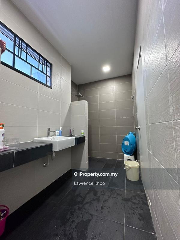 3-storey Terraced House for Rent in D'kayangan seksyen 13 shah alam, Shah Alam by Lawrence Khoo - iProperty.com.my