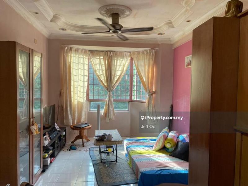 For Sale - Jay Series (Greenlane Heights Block J)