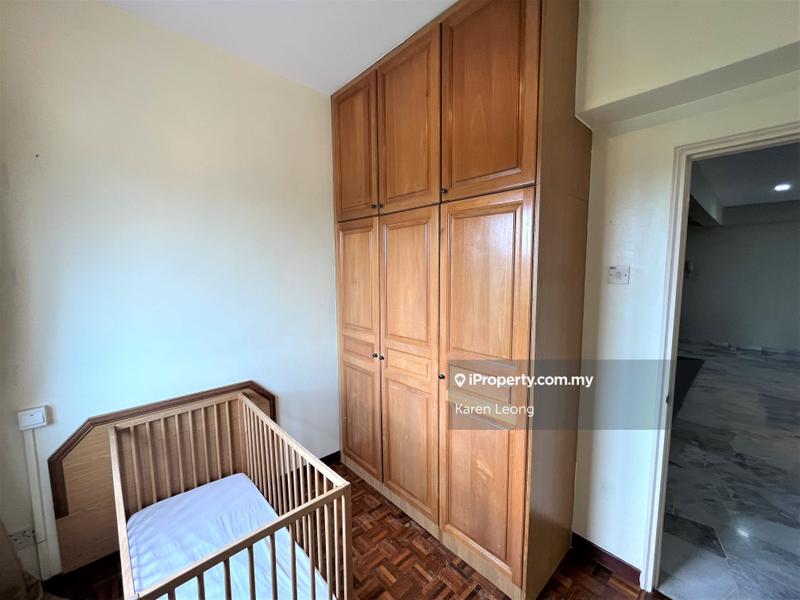 For Sale - Villa Flora