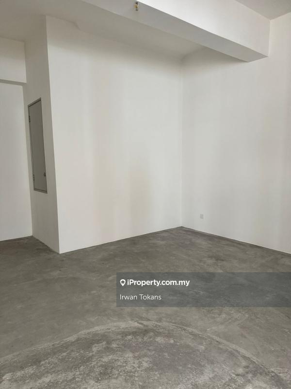 Shop / Office untuk Disewa di IOI Resort City, Putrajaya oleh Irwan Tokans - iProperty.com.my