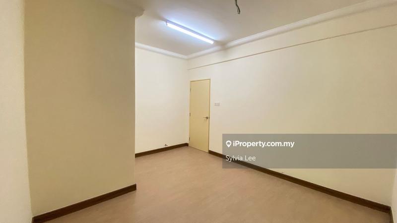 For Sale - Metropolitan Square