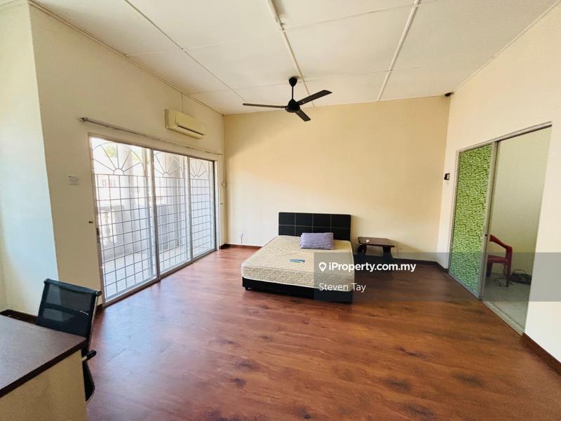 2.5-storey Terraced House for Sale in BANDAR PUCHONG JAYA, Puchong by Steven Tay - iProperty.com.my