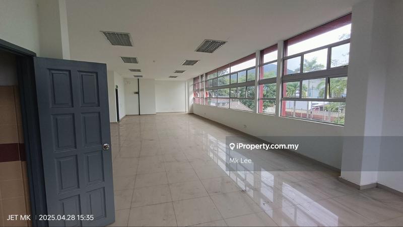 Kilang Terpisah untuk Disewa di 1n1bk, Kluang oleh Mk Lee - iProperty.com.my