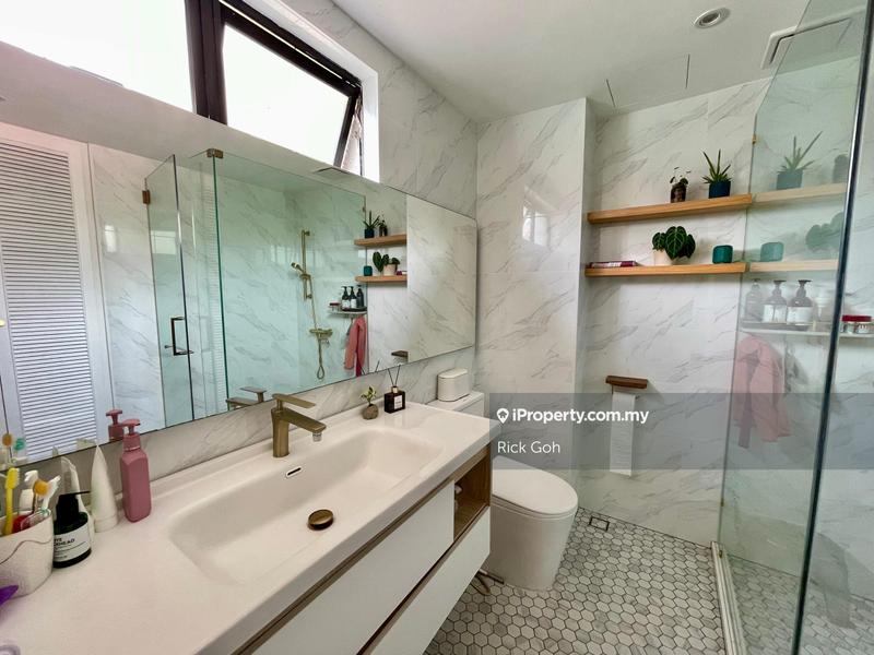 For Sale - Scotland Villa