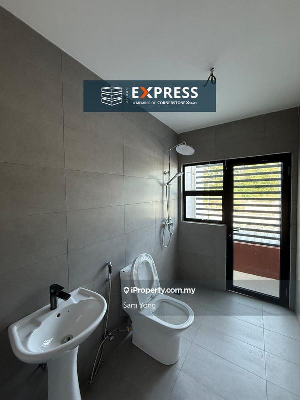 2-storey Terraced House for Sale in Luak Bay, Miri by Sam Yong - iProperty.com.my