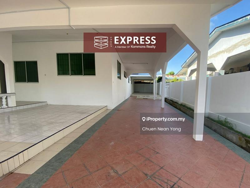 Rumah Berkembar untuk Dijual di Riam, Miri oleh Sam Yong - Exterior - iProperty.com.my