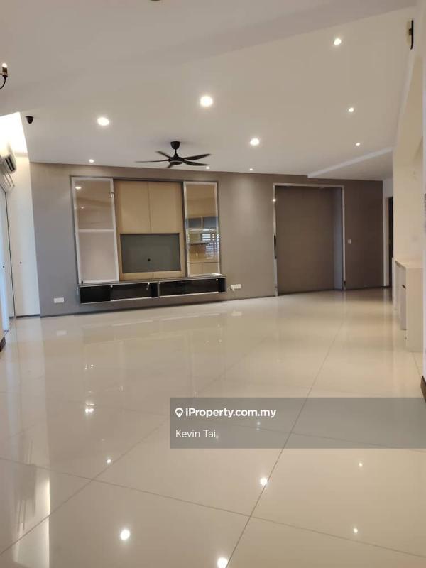 For Sale - 9 Bukit Utama Condominium