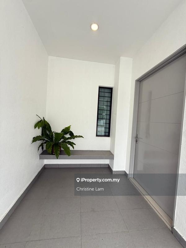 Rumah Berkembar untuk Dijual di ajqrl, Shah Alam oleh Christine Lam - iProperty.com.my