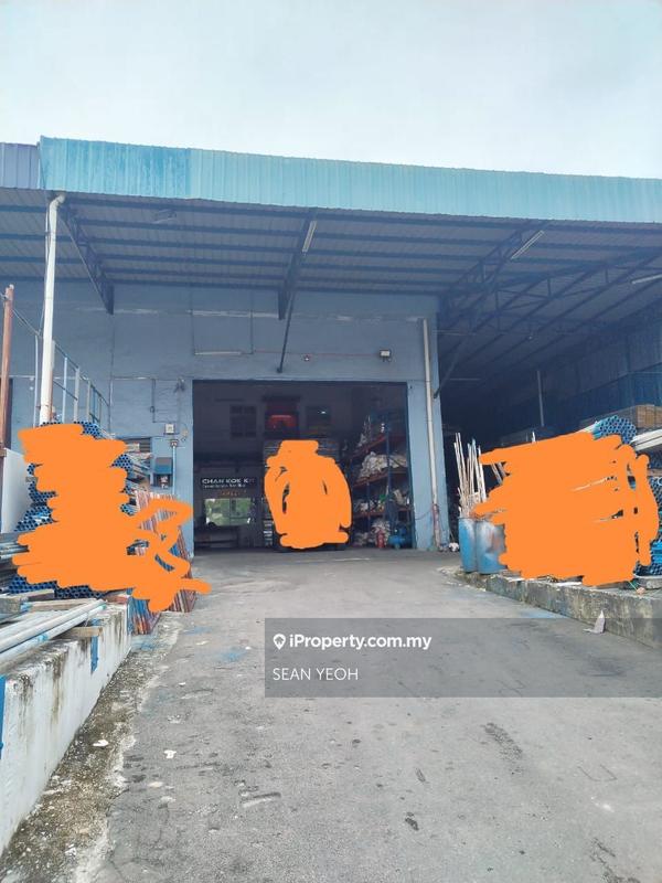 For Sale - 1.5 Storey Semi D Factory Kota Puteri Permas Jaya Masai