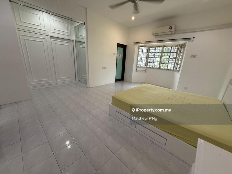 2-storey Terraced House for Sale in Sungai Batu, Teluk Kumbar by Matthew P'Ng - iProperty.com.my