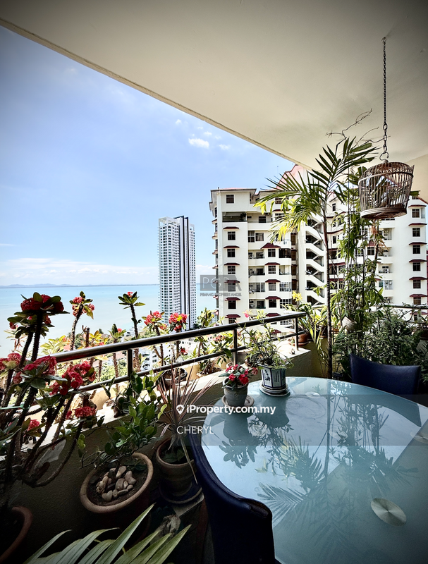 For Sale - Diamond Villa Condominium