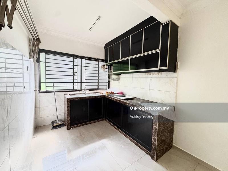 Flat for Sale in Bandar Selesa Jaya by Ashley Yeong - iProperty.com.my