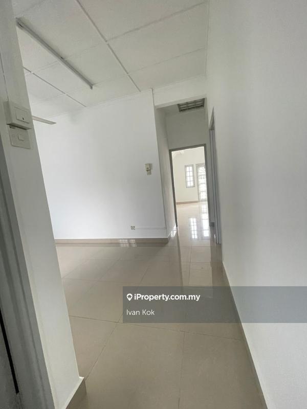 Rumah Teres 2-Tingkat untuk Dijual di Usj 9, Subang Jaya oleh Ivan Kok - iProperty.com.my