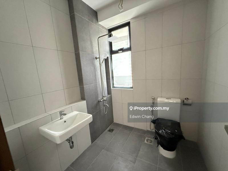 Rumah Berkembar untuk Dijual di Bandar Kinrara Seksyen 1, Bandar Kinrara oleh Edwin Chang - iProperty.com.my