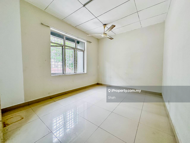 Rumah Teres 2-Tingkat untuk Dijual di Kelana Jaya, Petaling Jaya oleh Shah - iProperty.com.my