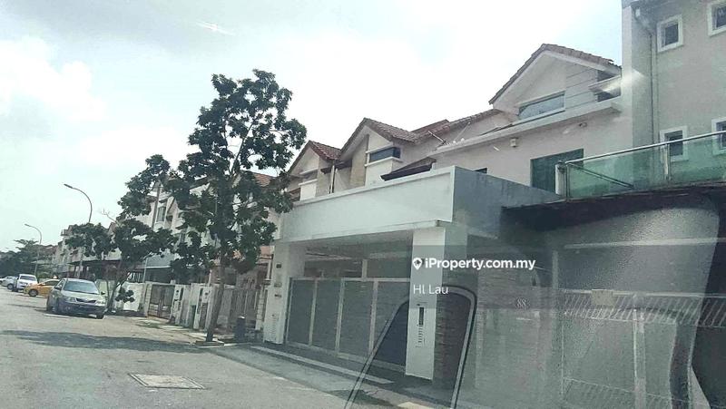 Rumah Teres 2.5-Tingkat untuk Dijual di Taman Tasik Prima, Puchong oleh Hl Lau - iProperty.com.my
