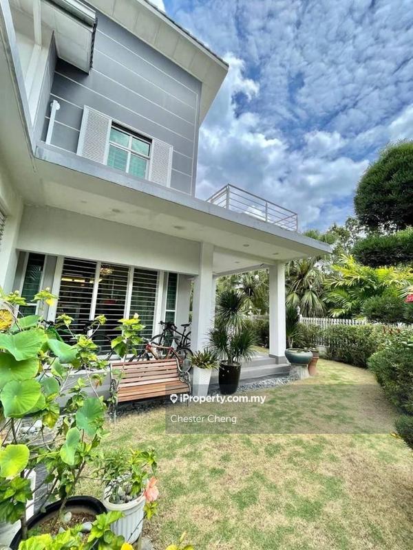 Bungalow House for Sale in Putra Heights, Subang Jaya by Chester Cheng - iProperty.com.my