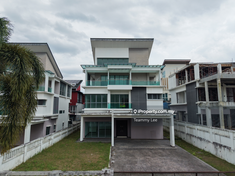 For Sale - Damai Gayana