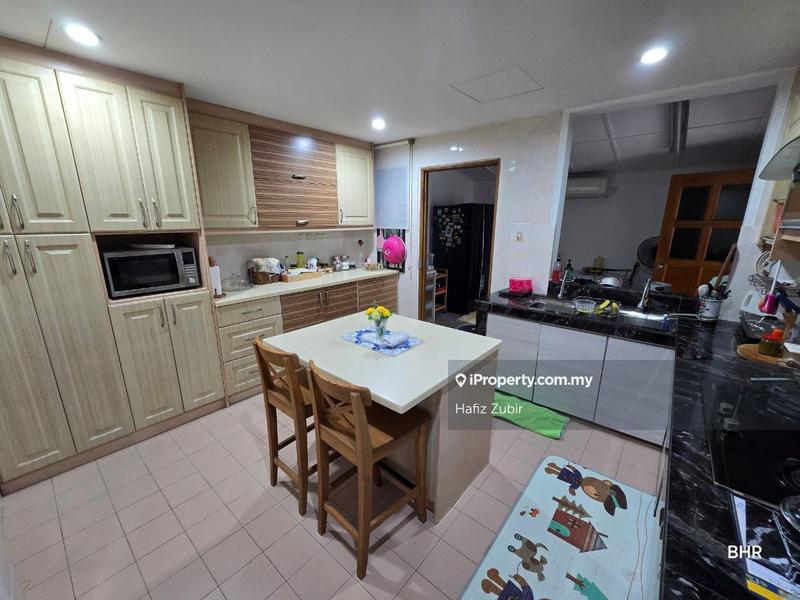 Banglo untuk Dijual di Bandar Seri Putra, Bangi oleh Hafiz Zubir - iProperty.com.my