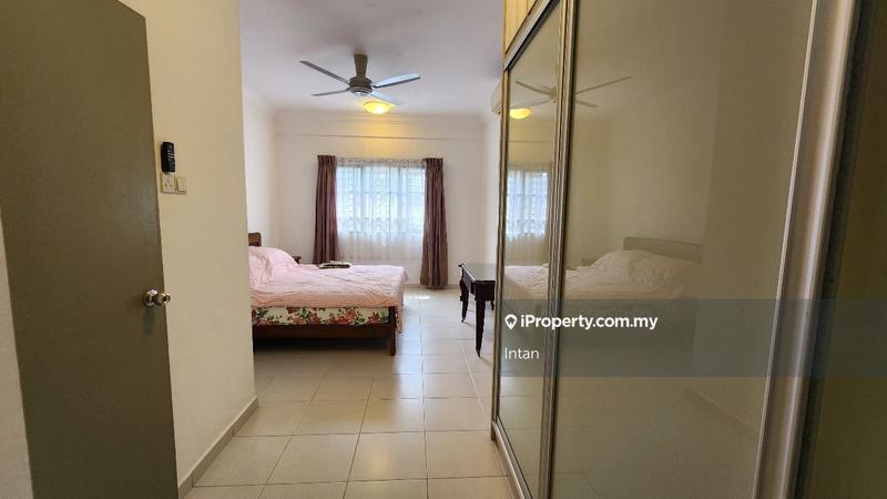 For Sale - Suria Jelatek