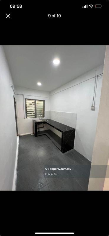 Rumah Berangkai 2 Tingkat untuk Dijual di Taman Saleng, Senai oleh Robbie Tan - iProperty.com.my