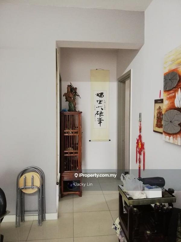 Kediaman Servis untuk Dijual di Subang Olives Residence oleh Jacky Lin - iProperty.com.my