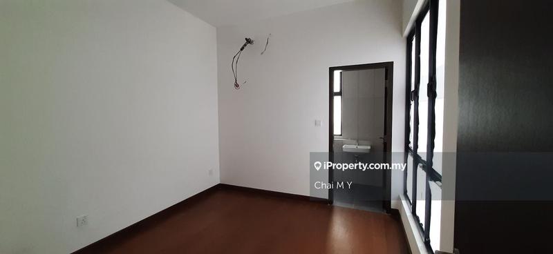 Rumah Berkembar untuk Dijual di Bandar Kinrara Seksyen 8, Bandar Kinrara oleh Chai M Y - iProperty.com.my