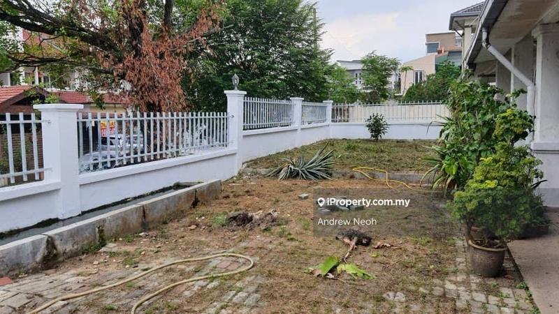 Rumah Berangkai 2 Tingkat untuk Dijual di Bandar Sungai Long, Selangor oleh Andrew Neoh - iProperty.com.my