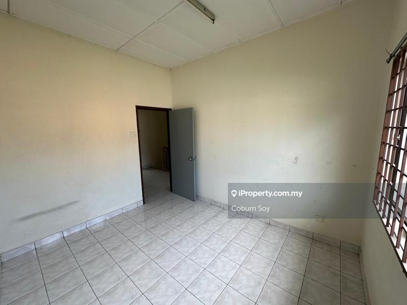 Rumah Berangkai 2 Tingkat untuk Dijual di Taman Seri Putra 2, Sungai Buloh oleh Coburn Soy - iProperty.com.my