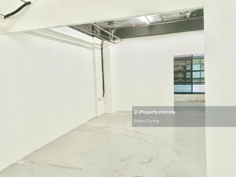 For Sale - Office Space with Partition , link to MRT