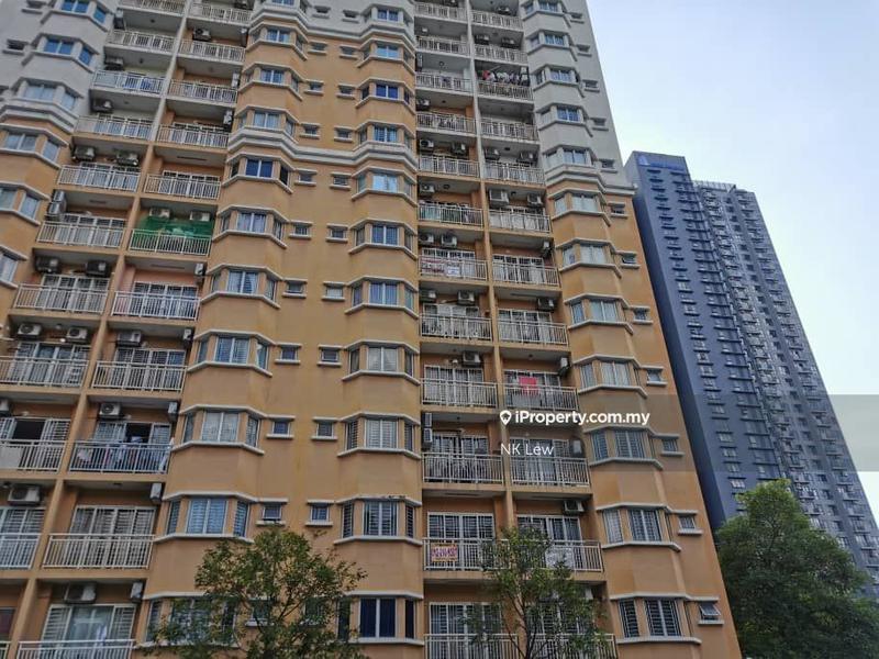 Apartment for Sale in Puteri Bayu Apartment by NK Lew - iProperty.com.my