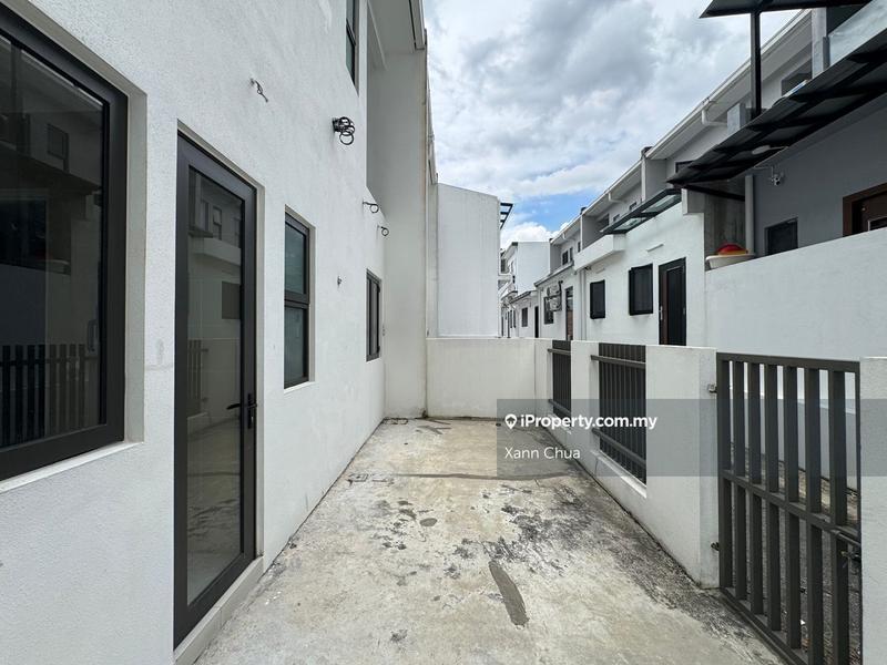 3-storey Terraced House for Sale in Taman Puncak Jalil, Seri Kembangan by Xann Chua - iProperty.com.my