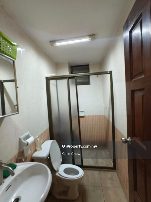 Semi-Detached House for Sale in Bandar Bukit Tinggi 2, Klang by Calie Chew - iProperty.com.my