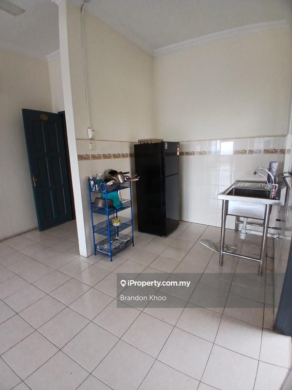 Apartment for Sale in Bayu Puteri by Brandon Khoo - iProperty.com.my