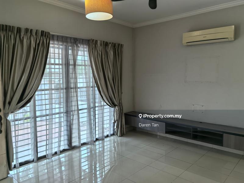 Rumah Berangkai 2 Tingkat untuk Disewa di Putra Heights, Subang Jaya oleh Daren Tan - iProperty.com.my