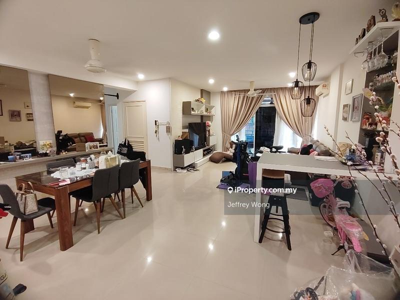 For Sale - Bungaraya Condominium