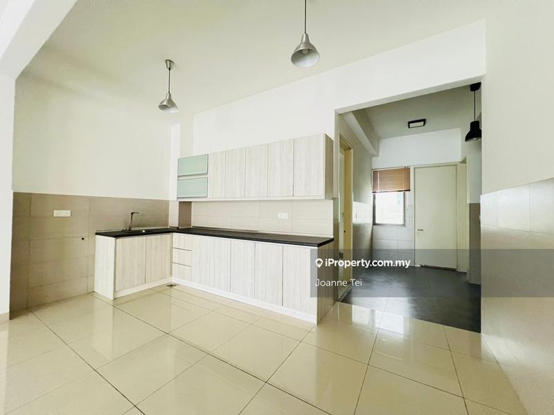 3-storey Terraced House for Sale in LakePoint Residence, Cyberjaya by Joanne Tei - iProperty.com.my