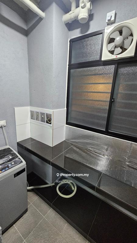 For Sale - Majestic Maxim