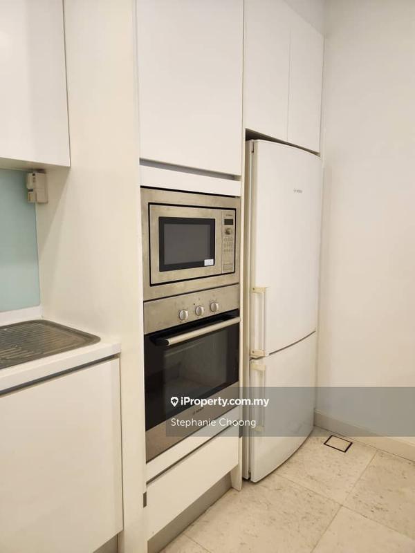 For Sale - 6 CapSquare